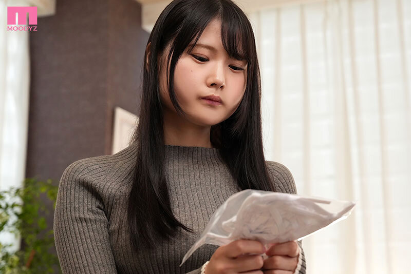 【MOODYZ DIVA】笑わない少女が悪徳エステに騙されて…媚薬オイルで恥部をほぐされ崩壊失禁アクメ 快楽マッサージ沼に堕ちた女子大生の末路 望月円(mida00527)(女優:望月円(もちづきまどか))